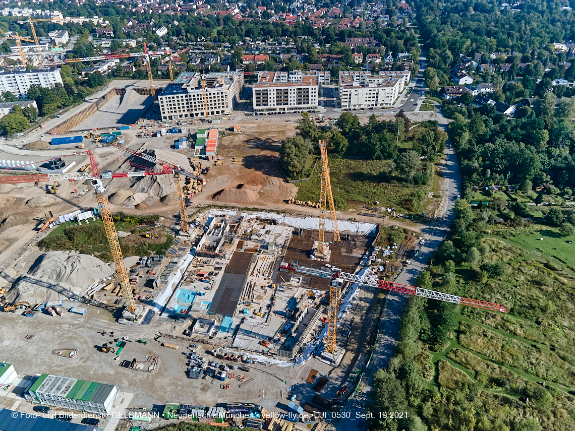 19.09.2021 - Aktuelle Luftbilder aus dem Alexisquartier und Pandion Verde in Neuperlach in München 19.09.2021 - Aktuelle Luftbilder aus dem Alexisquartier und Pandion Verde in Neuperlach in München